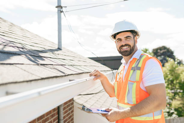 Best Flat Roof Repair Services  in Fox Crossing, WI